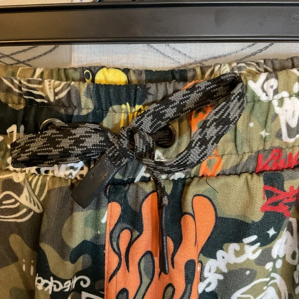 NWT By The Drill Clothing Co Fresh Prints Of Bel‎ Air Men's  Joggers Size Large